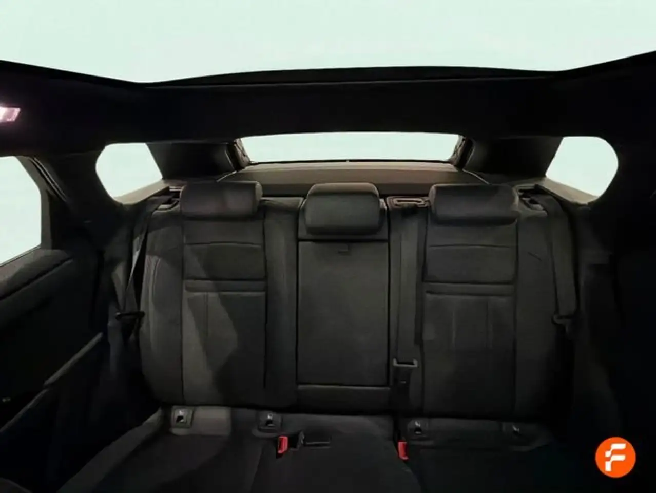 Land Rover Range Rover Evoque 1.5 I3 PHEV Dynamic HSE AWD Auto — Vehicle gallery 18