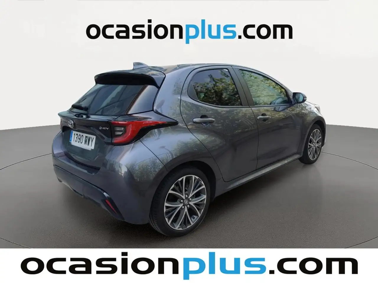 Toyota Yaris 120H 1.5 Style — معرض صور السيارة 4