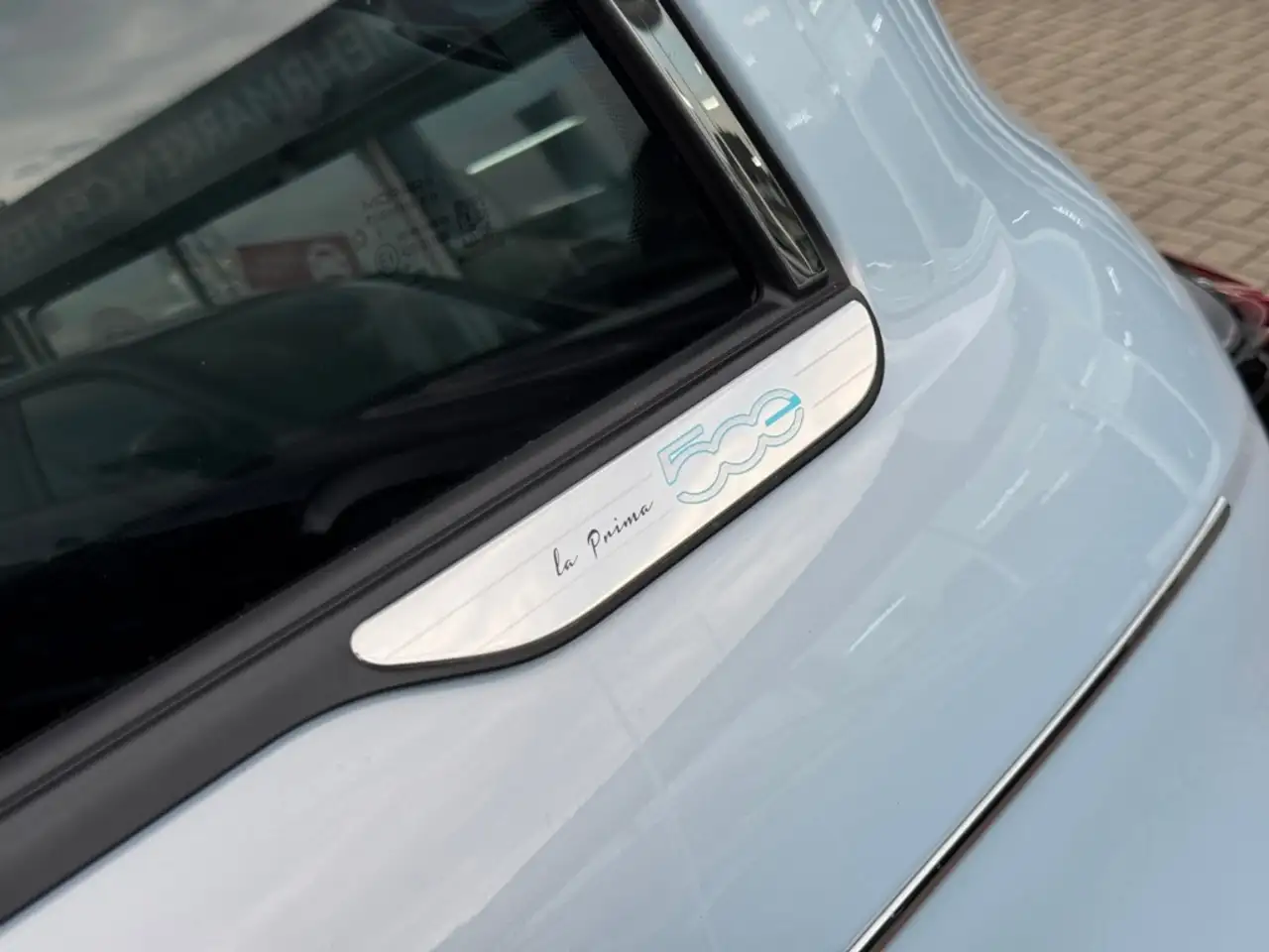 Fiat 500e La Prima By Bocelli+PANO+SOH97,6%+NAVI+JBL+LEDER+A — Galería del vehículo 13