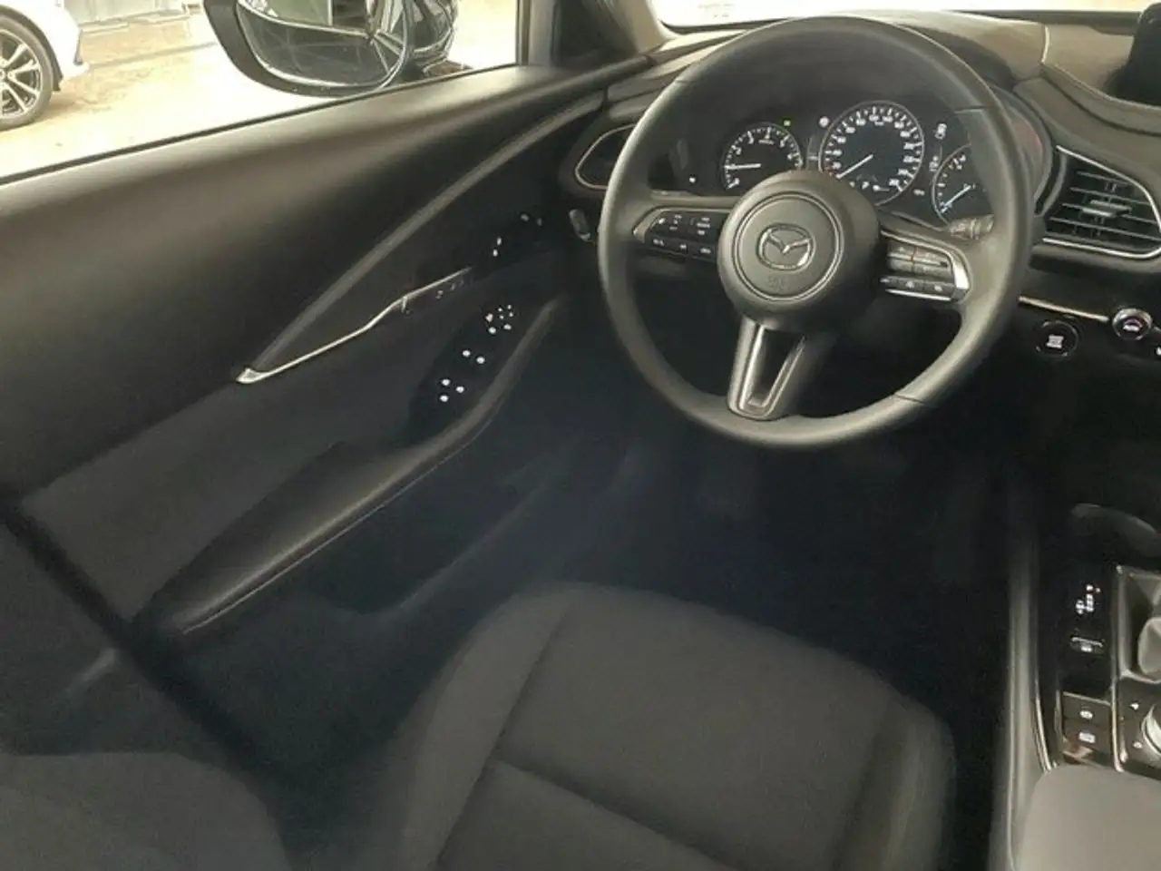 Mazda CX-30 CX-30 2.0 Exclusive DASO/Design-P/Driv-Sound Navi — معرض صور السيارة 12