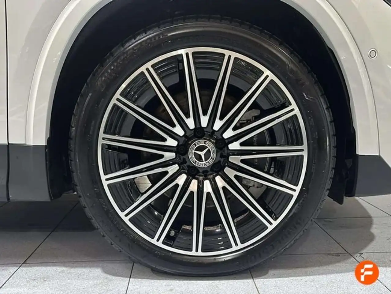 Mercedes-Benz GLA 220 220d 4Matic 8G-DCT — Galería del vehículo 35