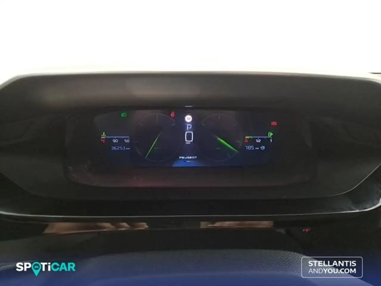 Peugeot 408 PureTech 130 GT EAT8 — معرض صور السيارة 18