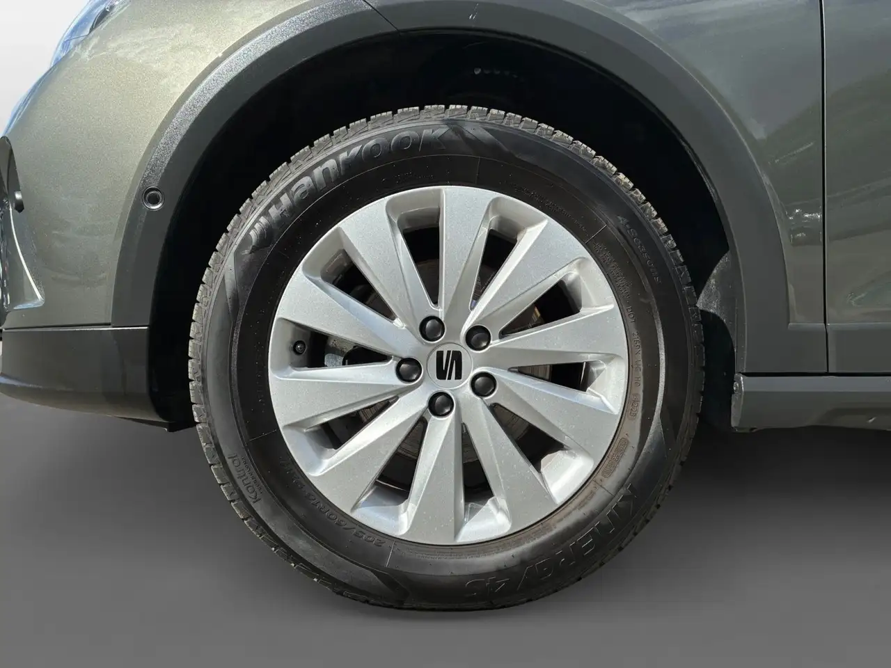 SEAT Arona 1.0 TSI DSG Style Edition GJR Rückfahrkame — معرض صور السيارة 14