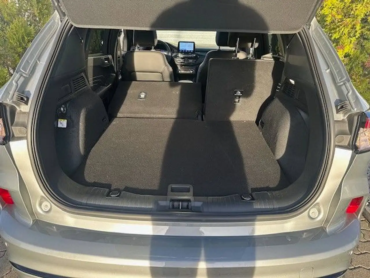 Ford Kuga PHEV ST-Line X 225PS |Pano|AHK|20" — Galerie du véhicule 8