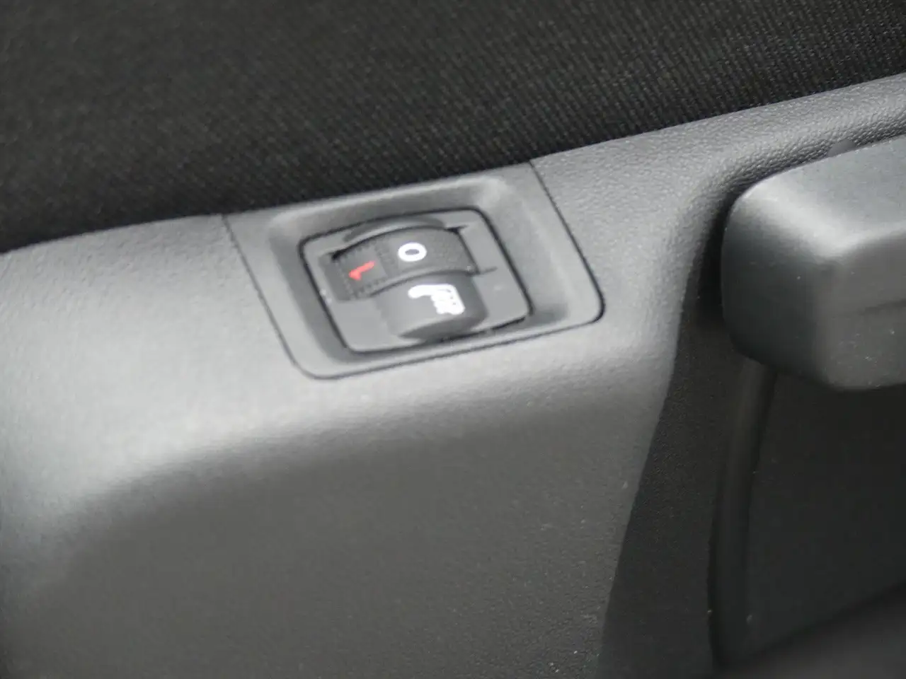 Citroen C3 Aircross PureTech PLUS *wenig KM* *Automatik* — Galerie du véhicule 11