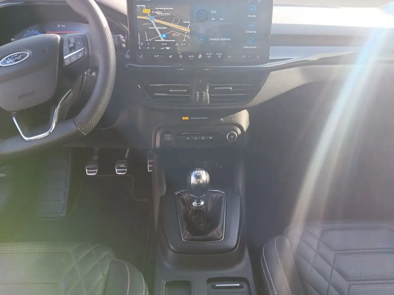 Ford Focus 1.0 ECOBOOST MHEV 92KW ST-LINE X 5P — Vehicle gallery 16