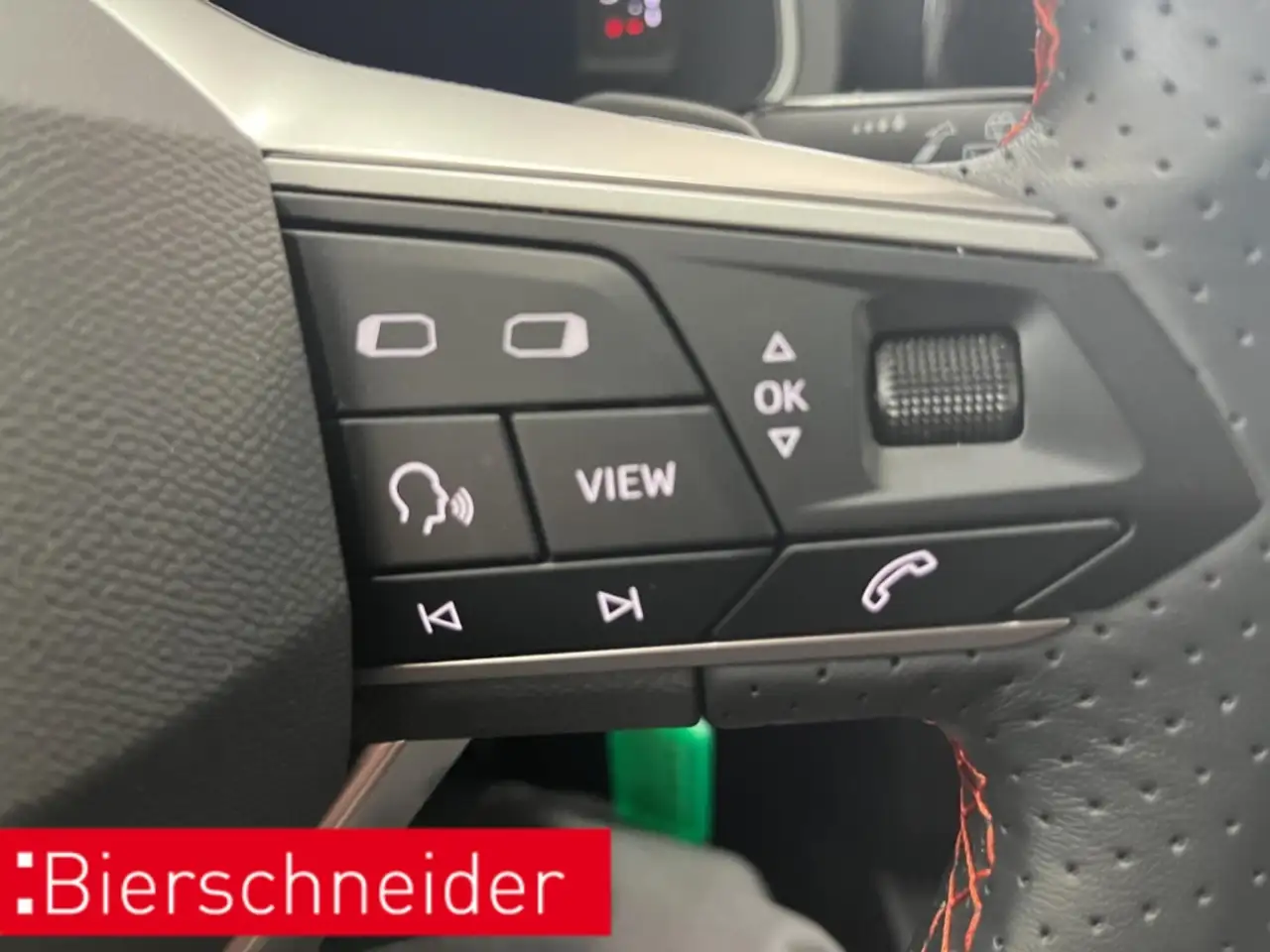 SEAT Ibiza 1.0 TSI DSG FR ALCANTARA NAVI REAR VIEW SHZ — Galería del vehículo 37