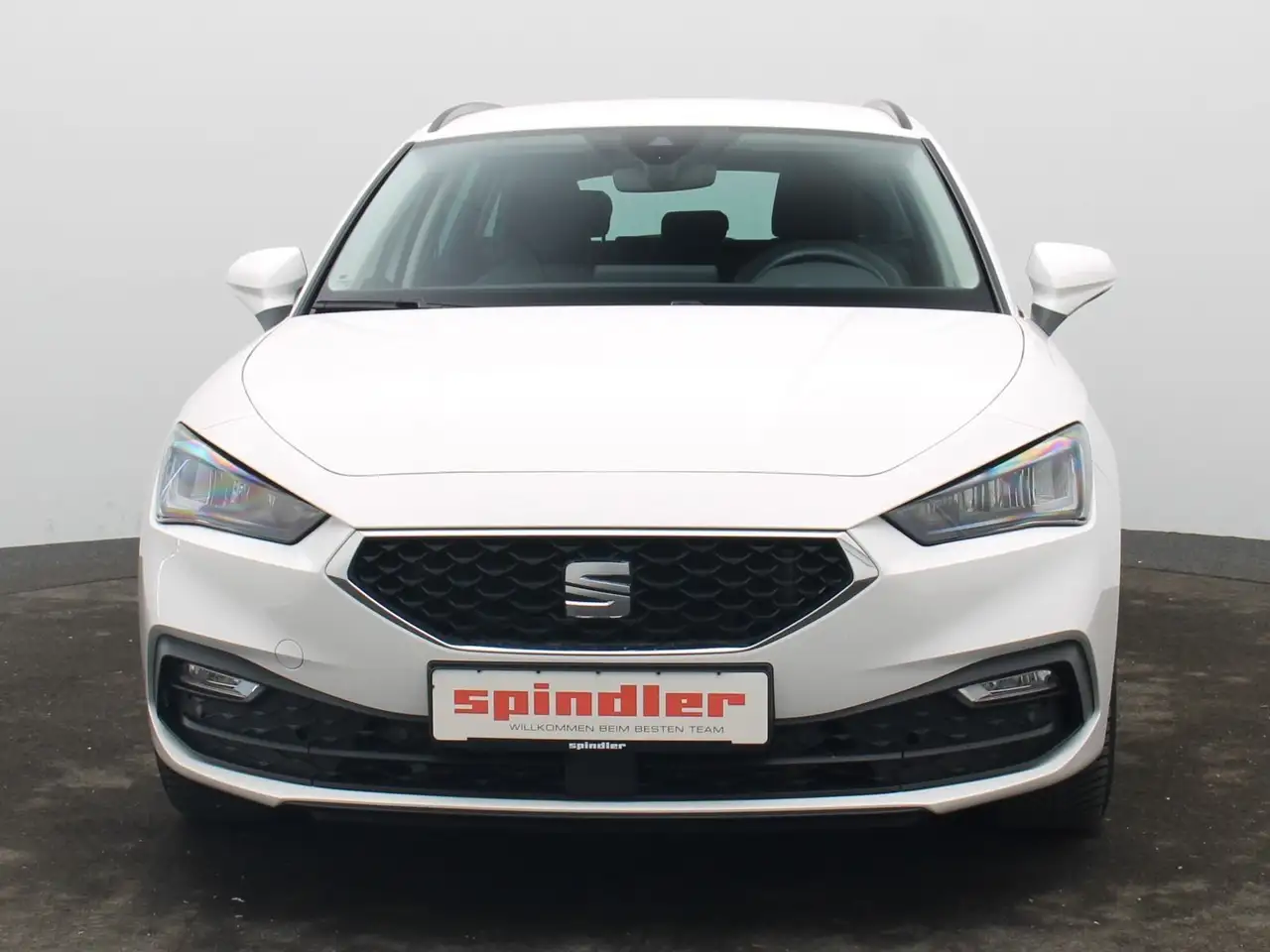 SEAT Leon ST Style 1.5 TSI / CarPlay, LED, RFK, SHZ — Galería del vehículo 3