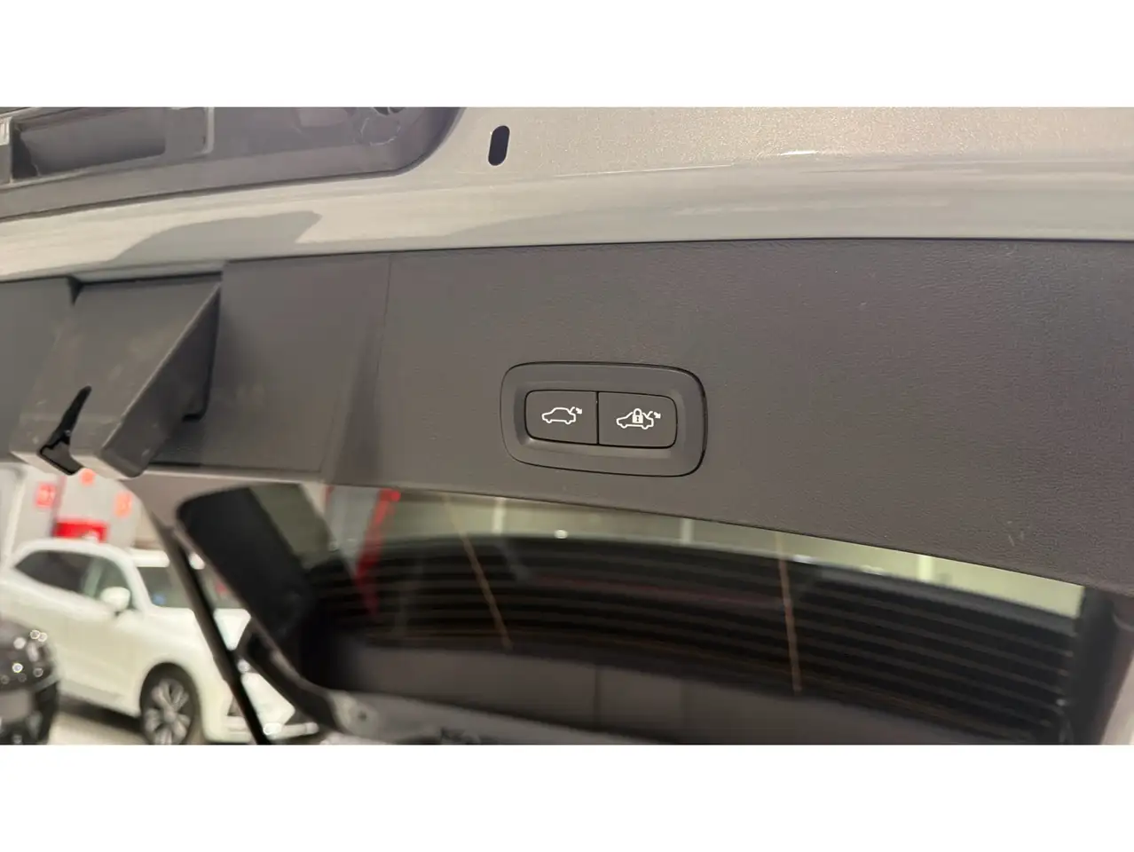 Volvo XC40 B3 Core Aut. — Galería del vehículo 30