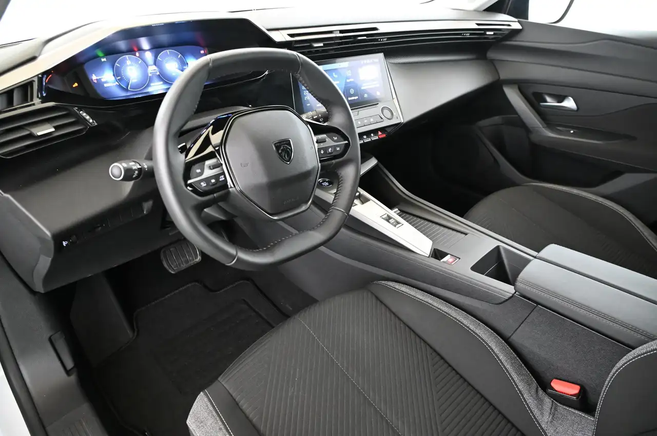 Peugeot 308 1.2 130 e-THP EAT8 Active-Pack LED/CAR-PLAY/ 16 — Vehicle gallery 12