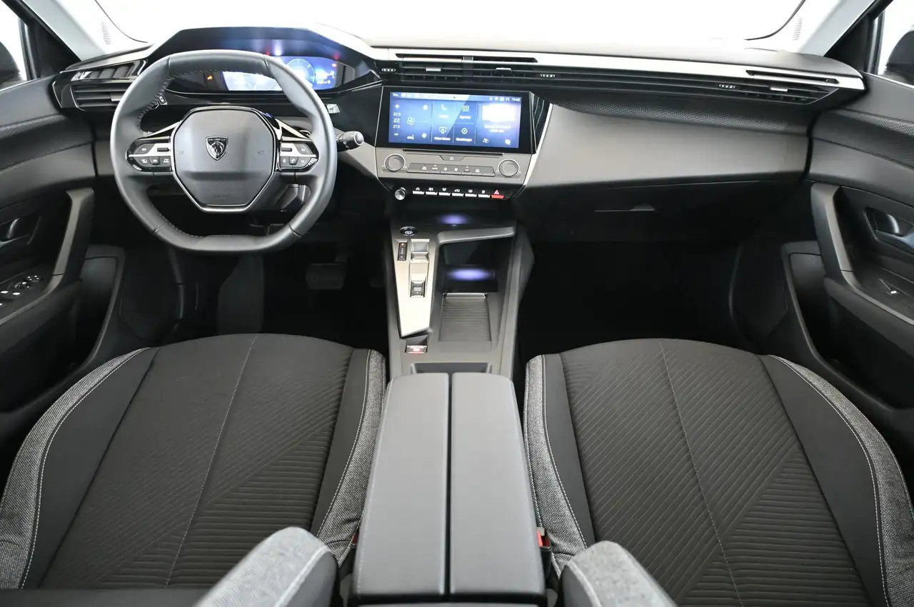 Peugeot 308 1.2 130 e-THP EAT8 Active-Pack LED/CAR-PLAY/ 16 — Vehicle gallery 11