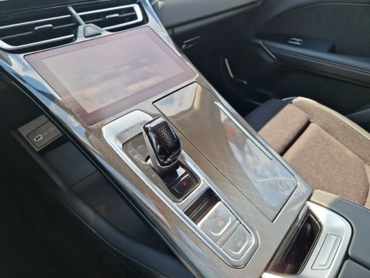 GWM WEY 05 Premium Navi Matrix-LED ACC Infinity Sound — معرض صور السيارة 25