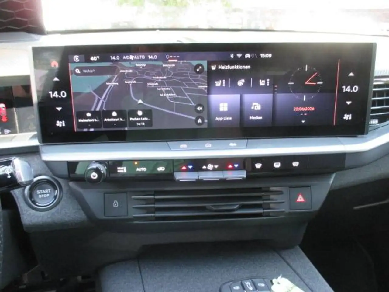 Opel Grandland 1.2 48V Mild-Hybrid 100 kW GS — Vehicle gallery 13