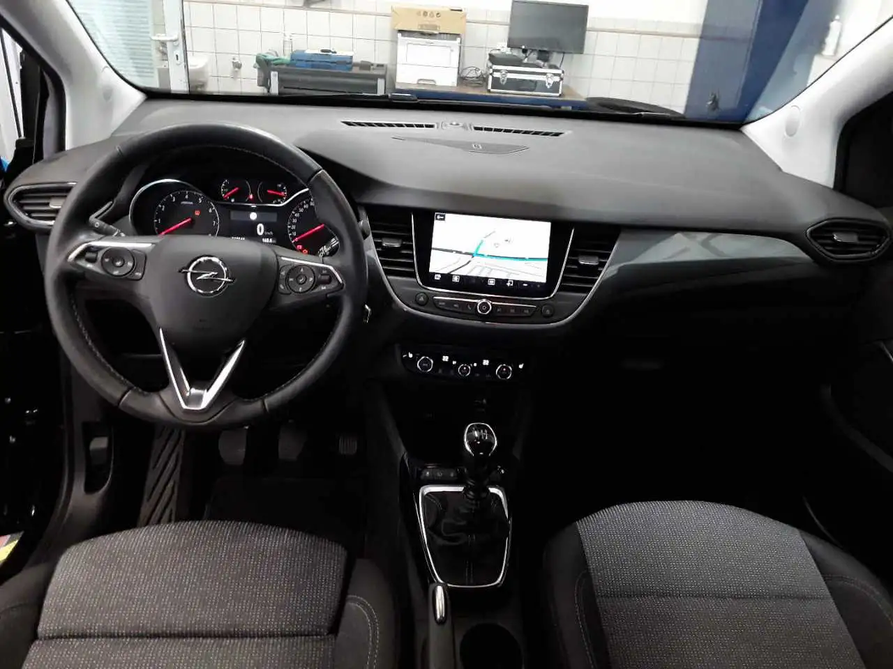 Opel Crossland 1.2 Elegance LED/Navi/SHZ/LHZ/Kamera — Vehicle gallery 9