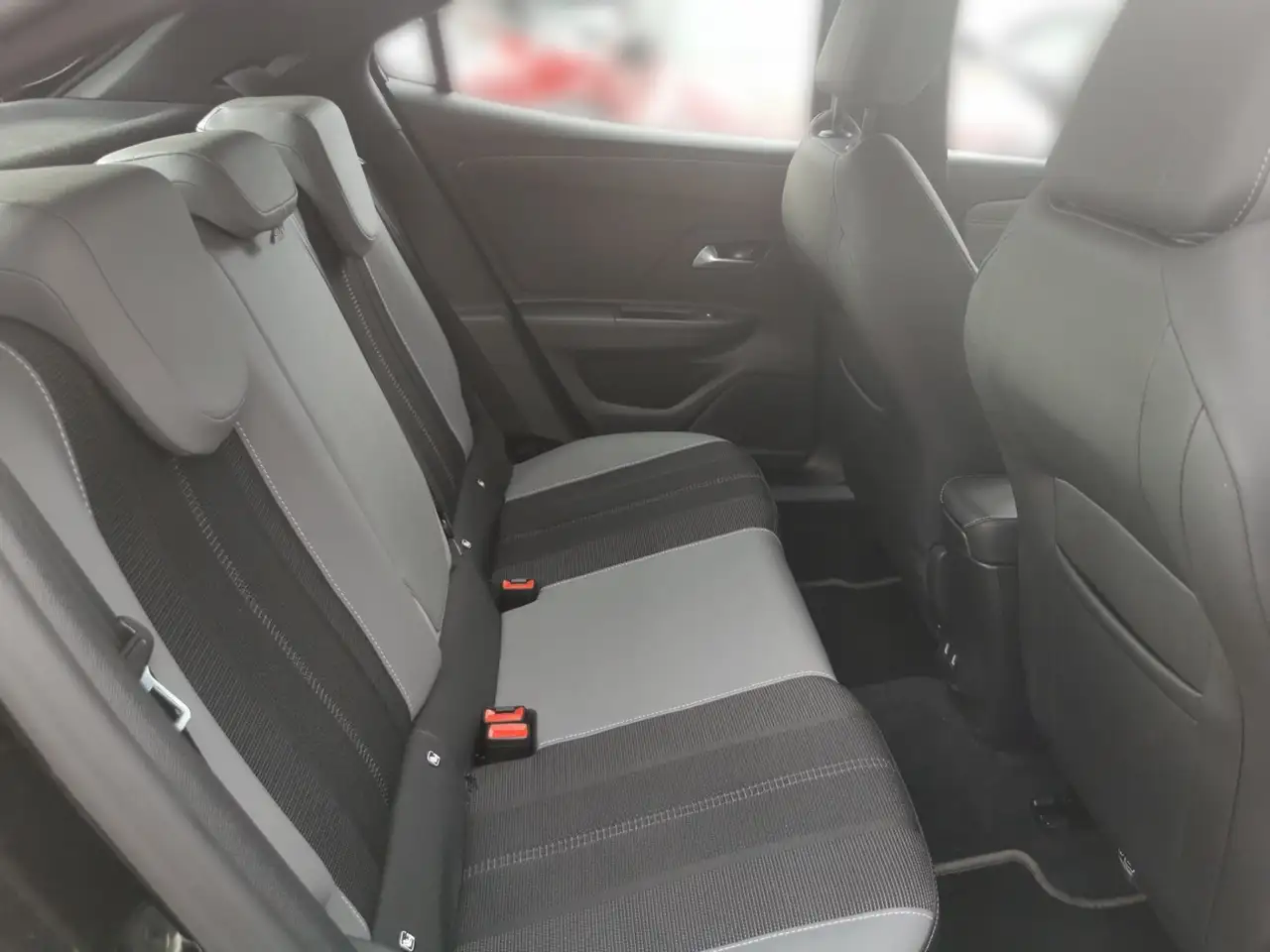 Opel Mokka Elegance Autom. Kamera|Sitz-/Lenkradheizung — معرض صور السيارة 18