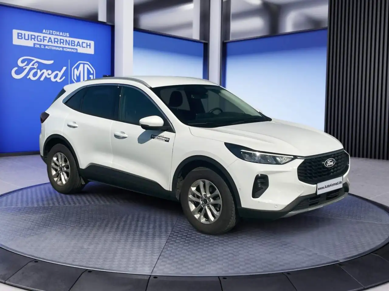 Ford Kuga 2.5 FHEV TITANIUM *Winter*Fahrerassistenz* — معرض صور السيارة 17