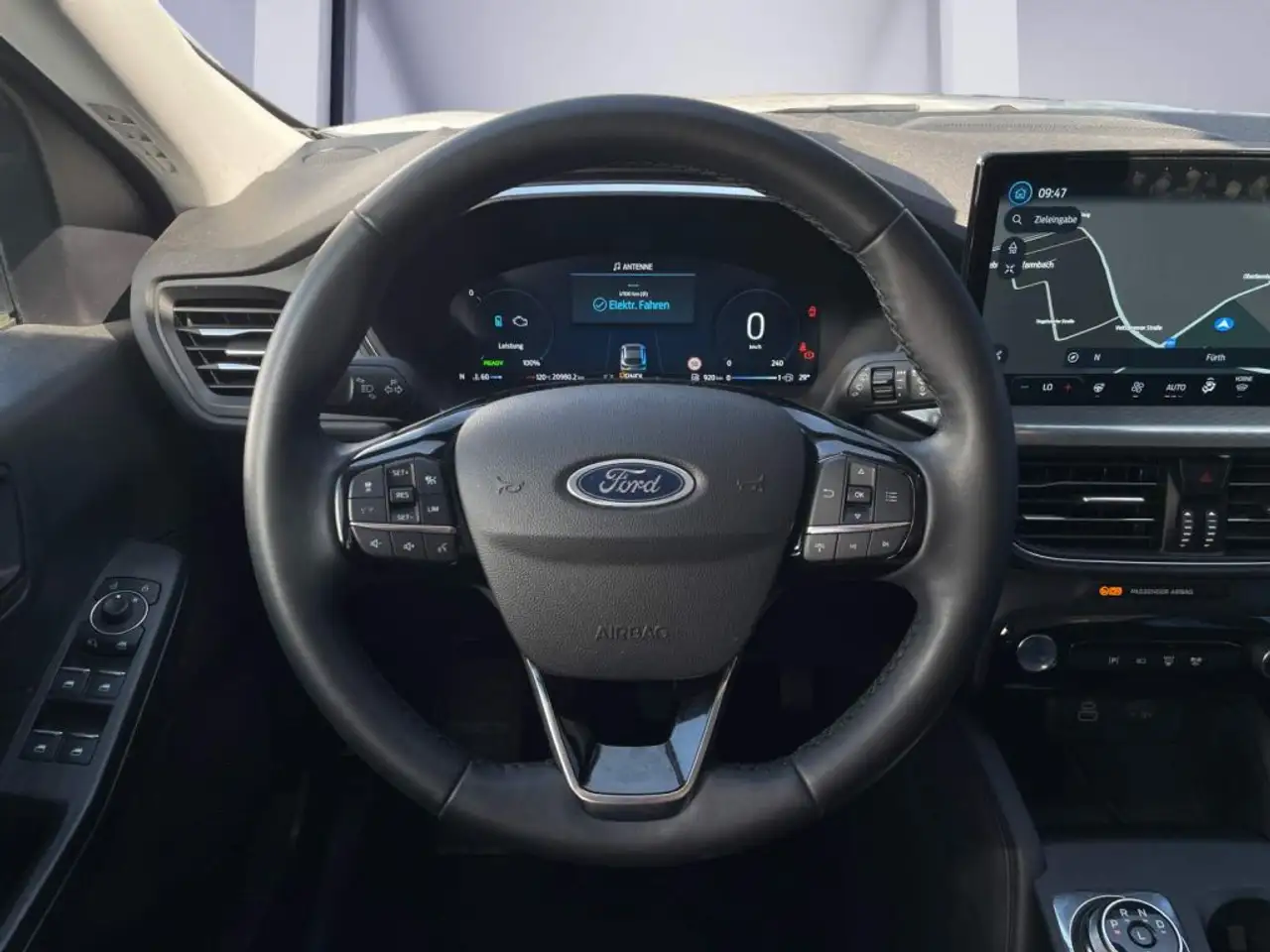 Ford Kuga 2.5 FHEV TITANIUM *Winter*Fahrerassistenz* — معرض صور السيارة 11