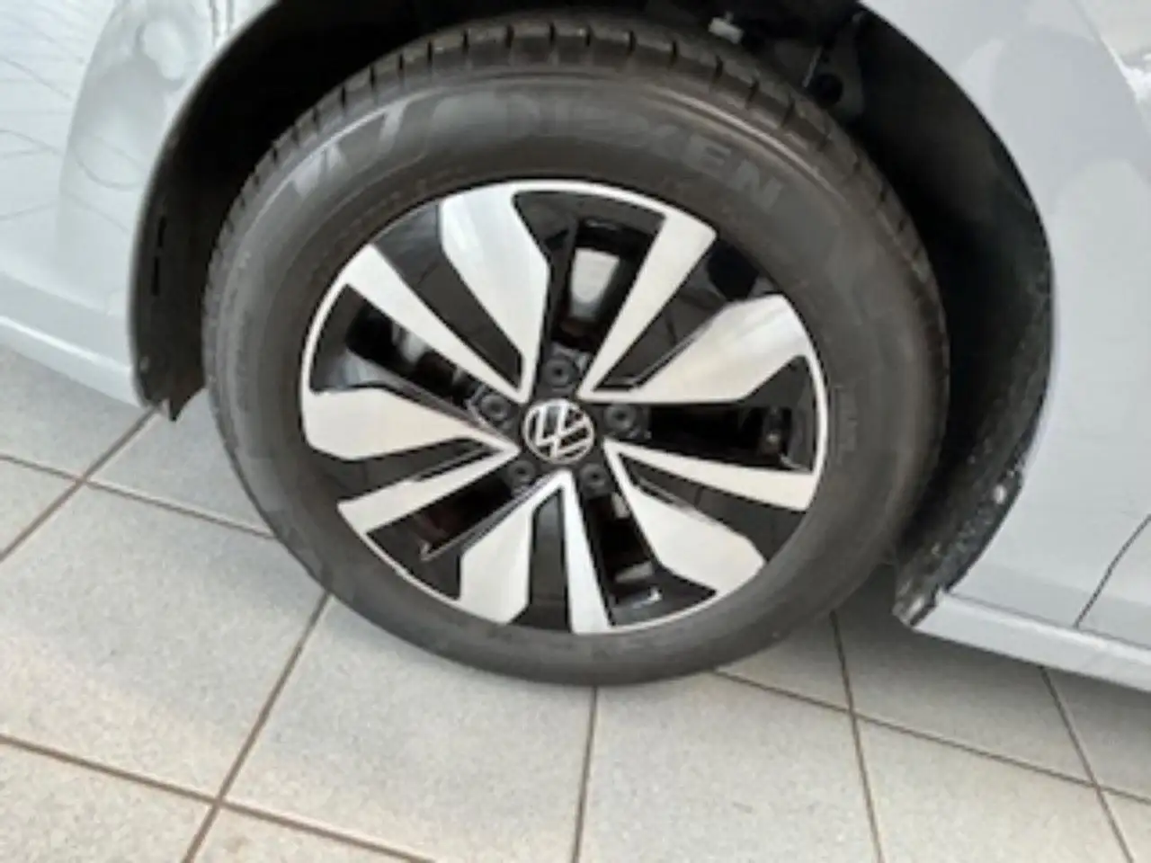 Volkswagen Golf VIII GOAL 1.5 TSI 85kW,Rear Bluetooth LED — Galerie du véhicule 13