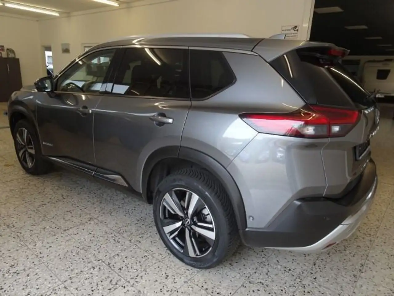 Nissan X-Trail 1.5 VC-T e-Power Tekna e-Power — Vehicle gallery 4