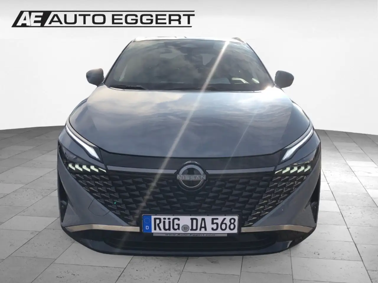Nissan Qashqai 1.3 DIG-T MHEV Tekna+ Panorama Navi LED Scheinwe H — Galería del vehículo 3
