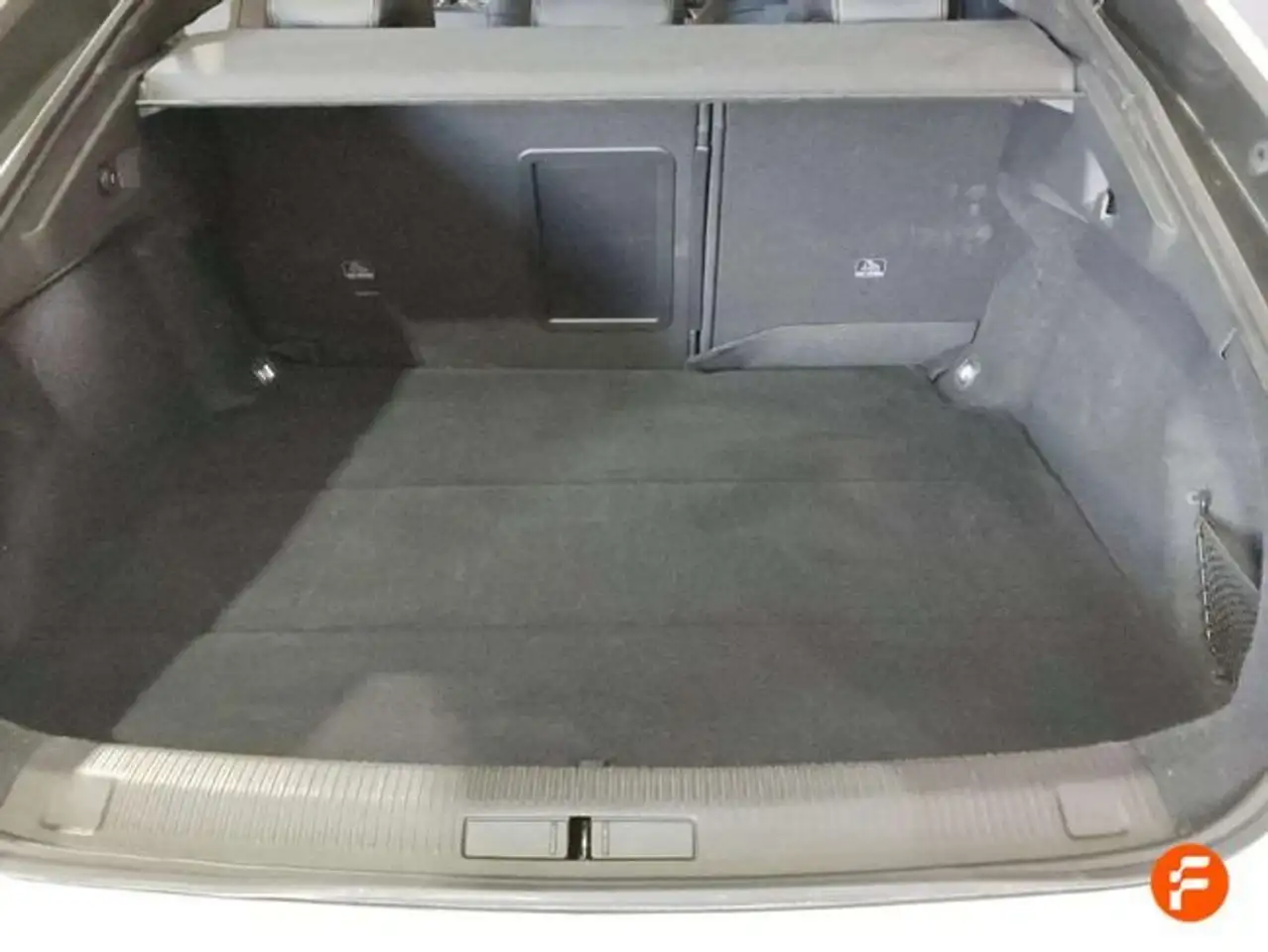 Peugeot 508 1.2 PureTech S&S Allure EAT8 130 — Galería del vehículo 32