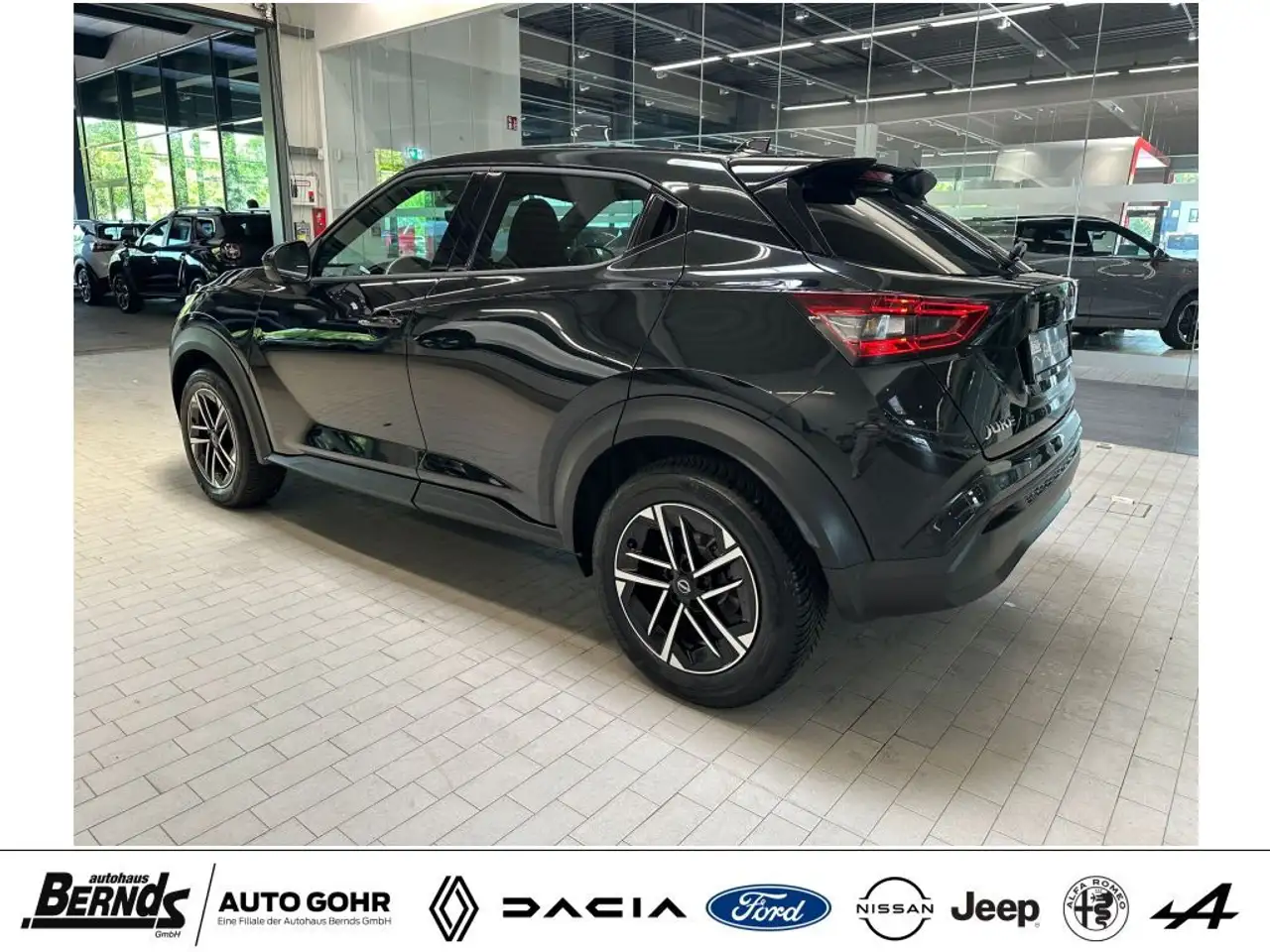 Nissan Juke 1.0 DIG-T N-Connecta KLIMAAUTOM. SITZHZG. ISO-FIX — Galería del vehículo 4