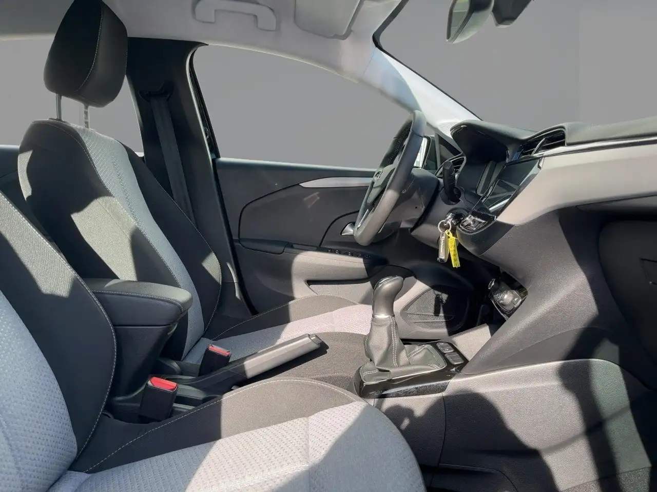 Opel Corsa F 1.2 Edition Multimedia/Klima/SHZ/LHZ/PDC — Vehicle gallery 10