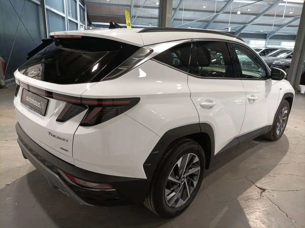 Hyundai TUCSON 1.6 T-GDI Trend 4WD|LED|Navi|PDC|Kamera — Vehicle gallery 5