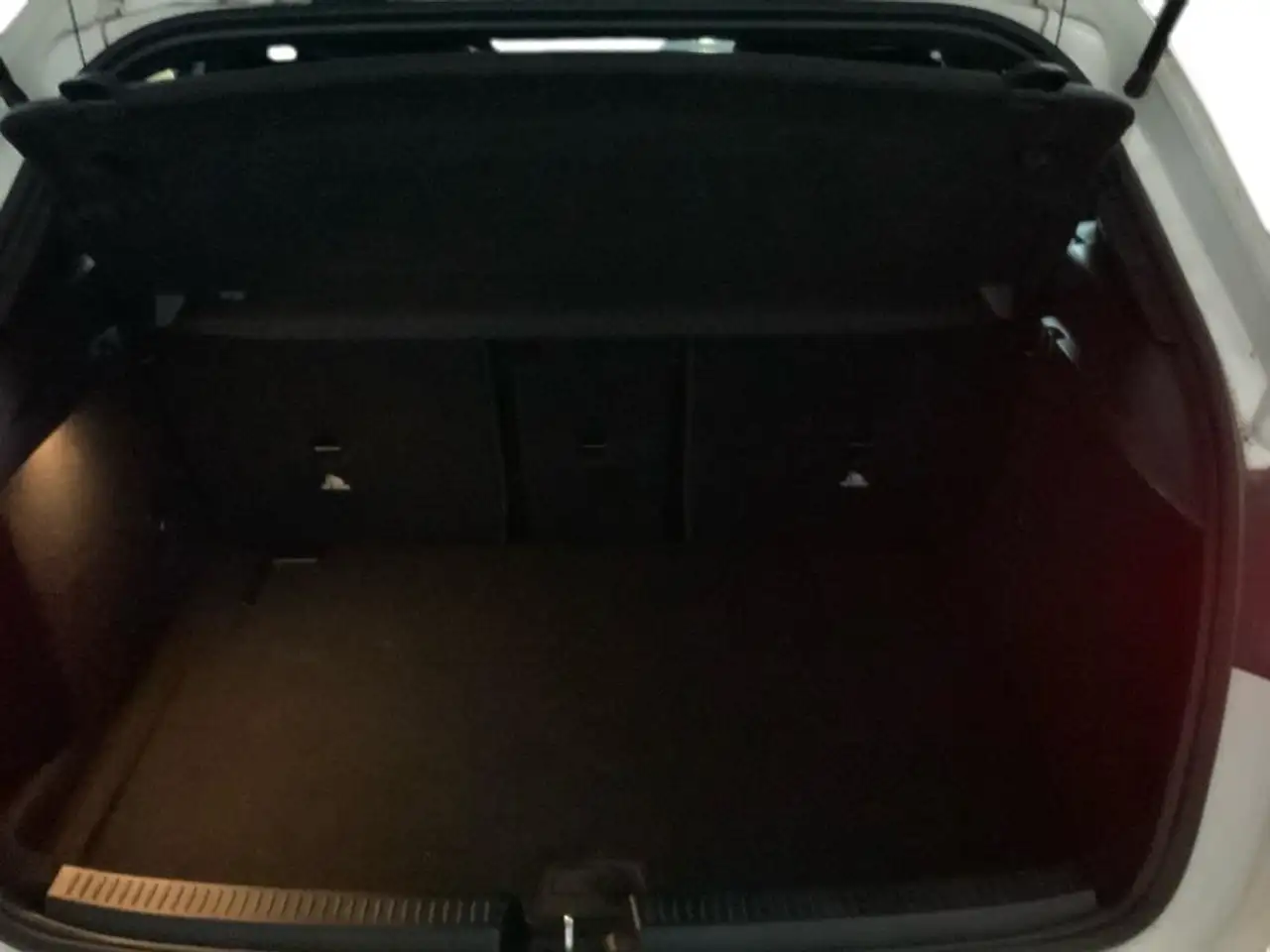 Mercedes-Benz A 200 d — معرض صور السيارة 18
