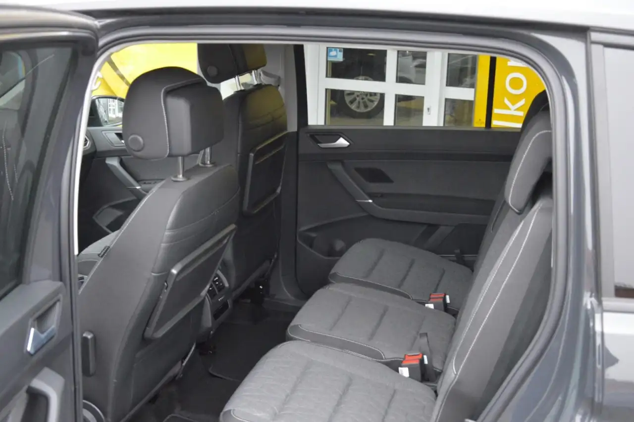 Volkswagen Touran Move 1.5TSI/DSG/ACC/Ready2Discover — Vehicle gallery 10