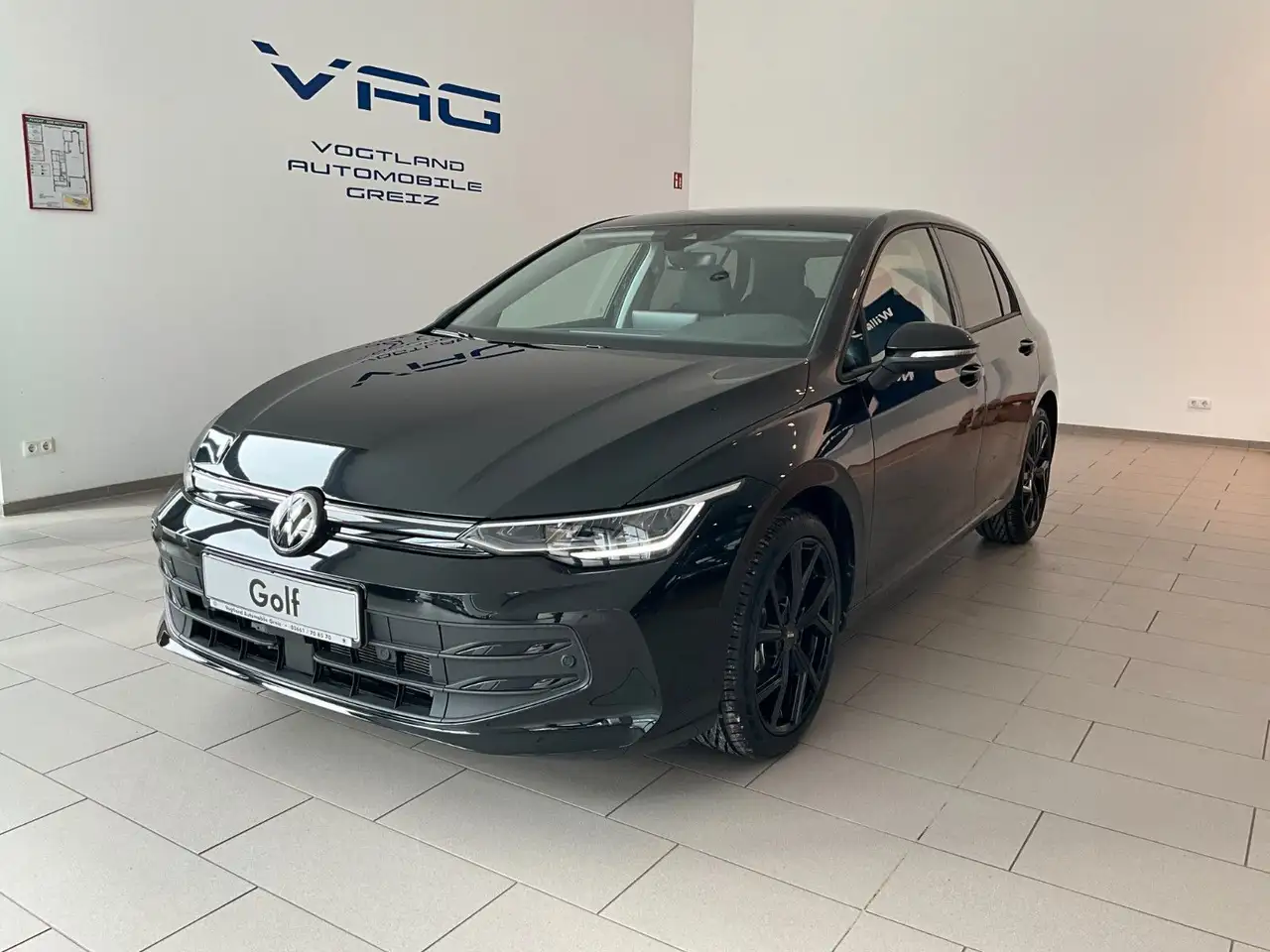 Volkswagen Golf Life , Navi, ACC, Sitzhzg., Klima 3-Z, LED — Greiz / Thüringen