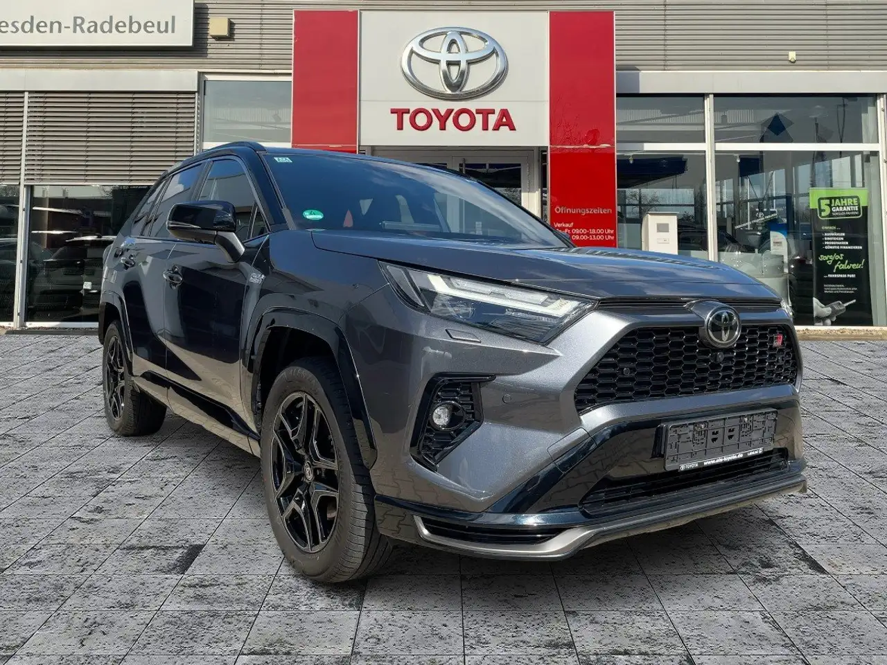 Toyota RAV4 RAV4 2.5 PlugIn 4x4 GR Sport AHK*HUD*JBL*4xSHZ — Vehicle gallery 9