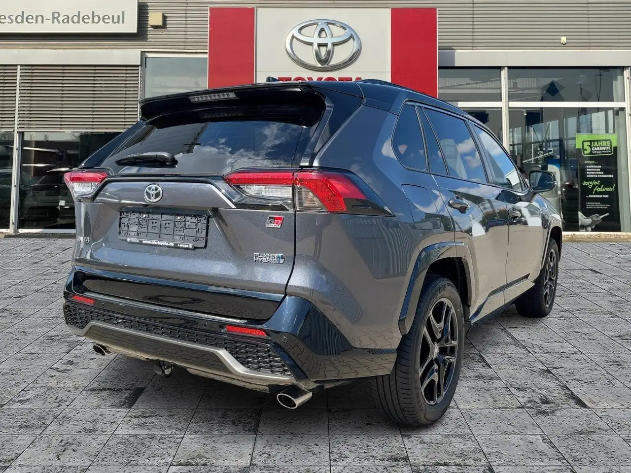 Toyota RAV4 RAV4 2.5 PlugIn 4x4 GR Sport AHK*HUD*JBL*4xSHZ — Vehicle gallery 8
