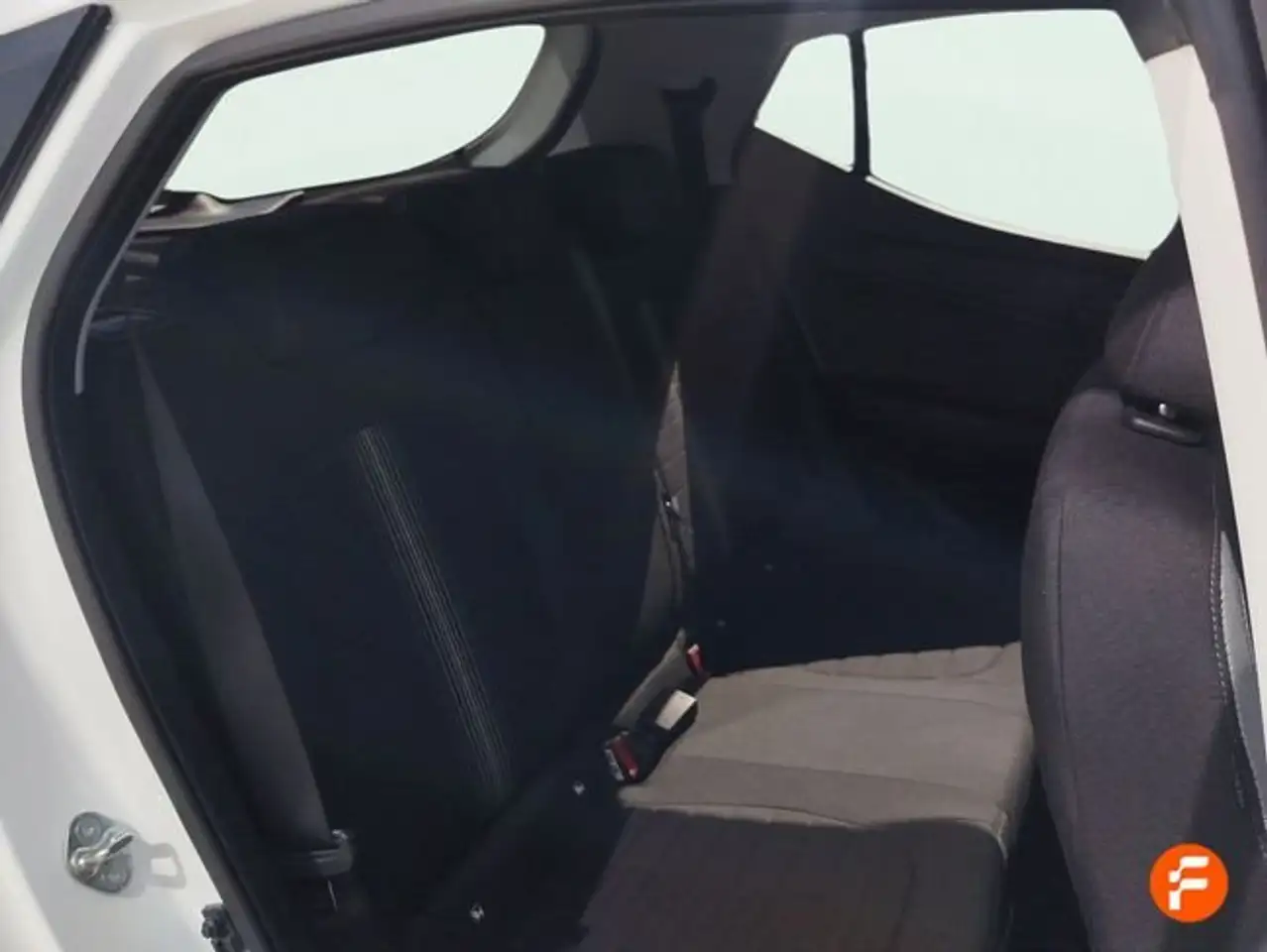Hyundai i10 1.0 Klass — Galería del vehículo 16