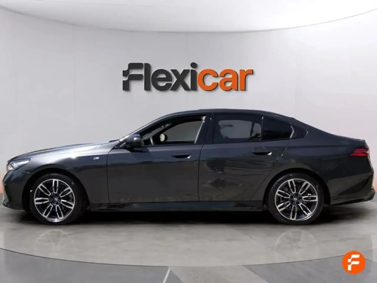 BMW 520 520d xDrive — Galería del vehículo 4