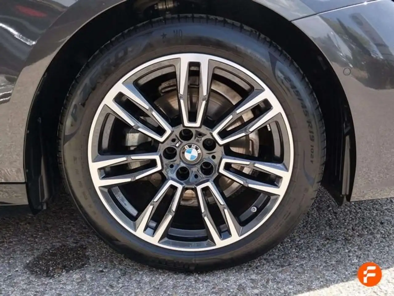 BMW 520 520d xDrive — Galería del vehículo 38