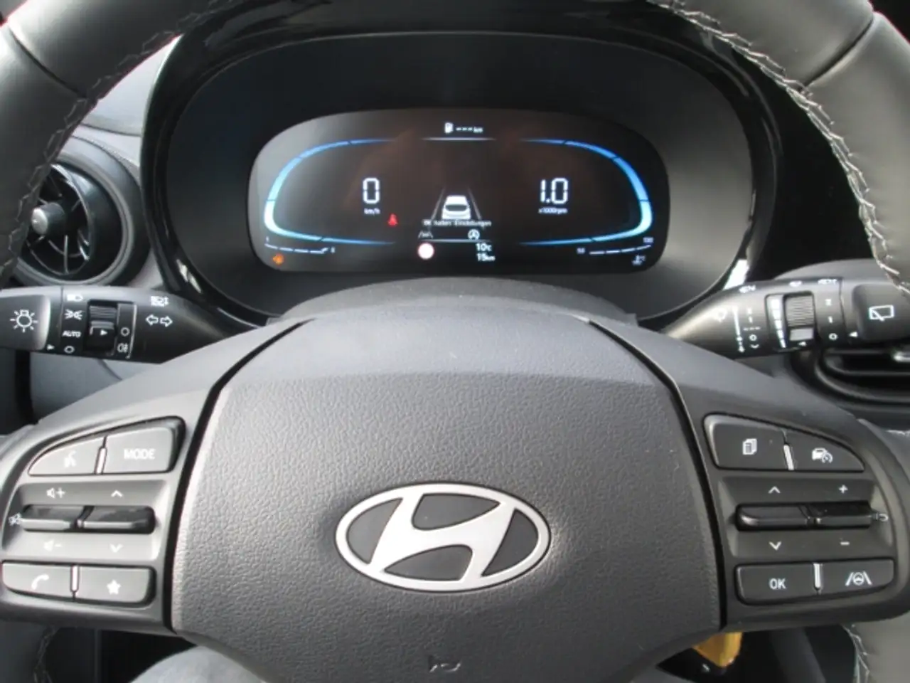 Hyundai i10 Select 1.0 Kamera Navi — Vehicle gallery 8