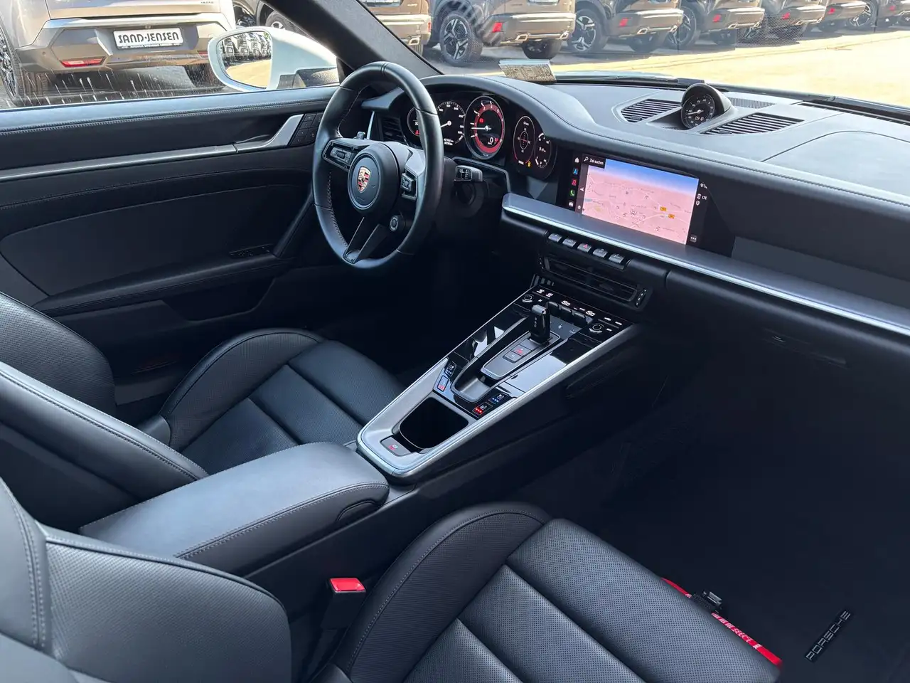 Porsche 992 911 Carrera S 3.0 Sport Design 18-Wege PDCC Lift — معرض صور السيارة 6