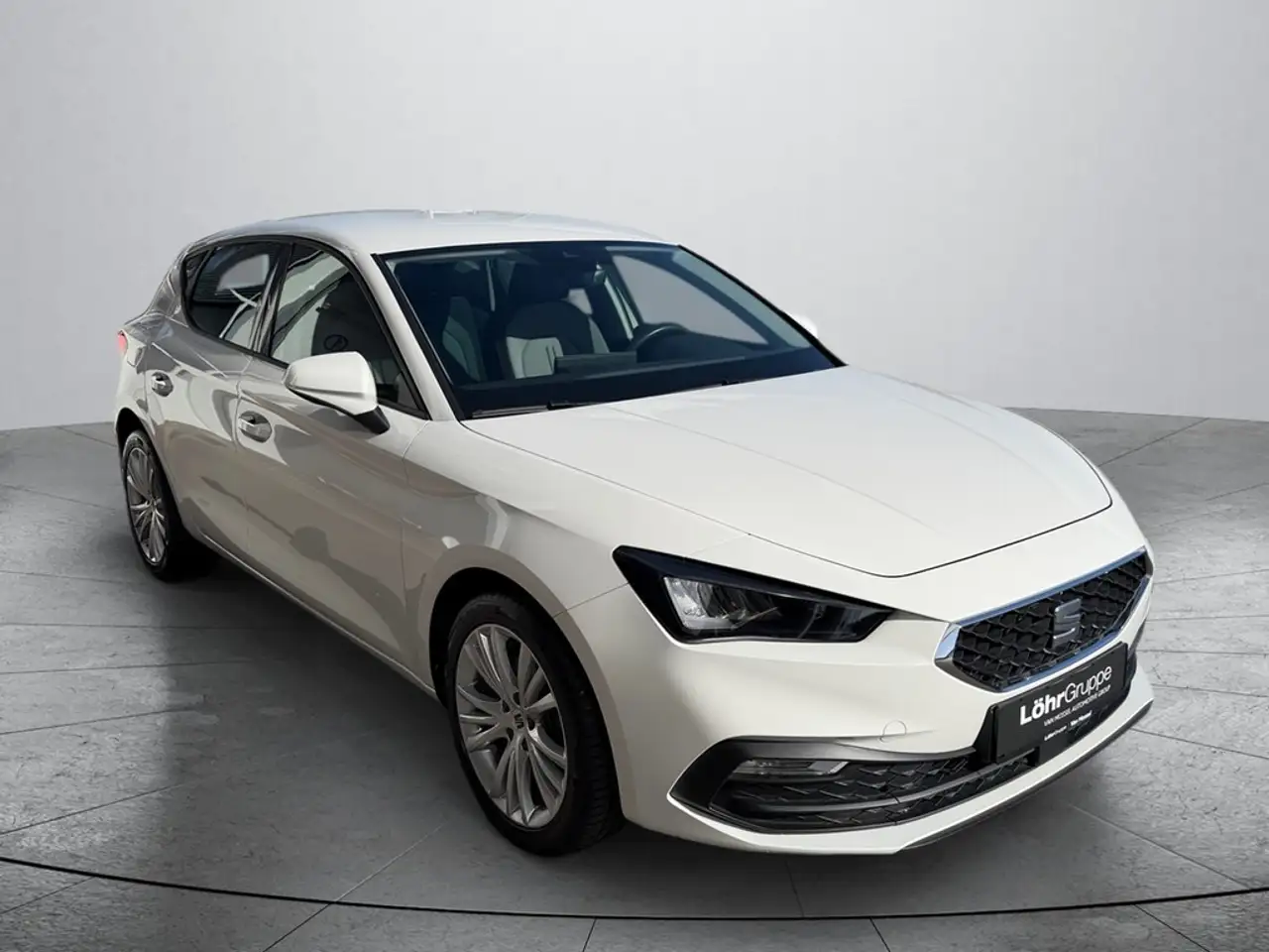 SEAT Leon 1,0 eTSI DSG — Galerie du véhicule 6