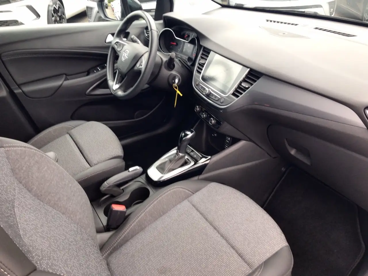 Opel Crossland 1.2 Turbo Enjoy *HU/AU neu* — معرض صور السيارة 18