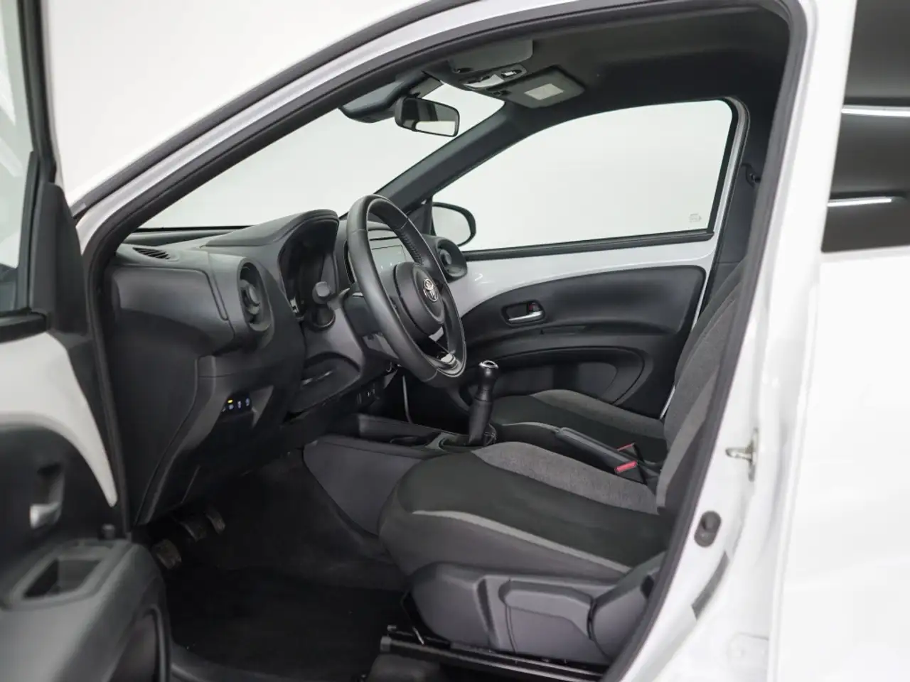 Toyota Aygo Play — Galerie du véhicule 12