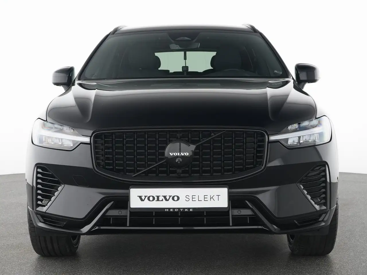 Volvo XC60 T8 AWD Plus Black Edition 360°H&K-SOUND*21" — معرض صور السيارة 14