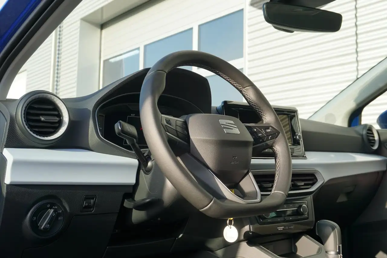 SEAT Ibiza Style Edition 1.0 TSI DSG KAMERA/LED — Galerie du véhicule 15