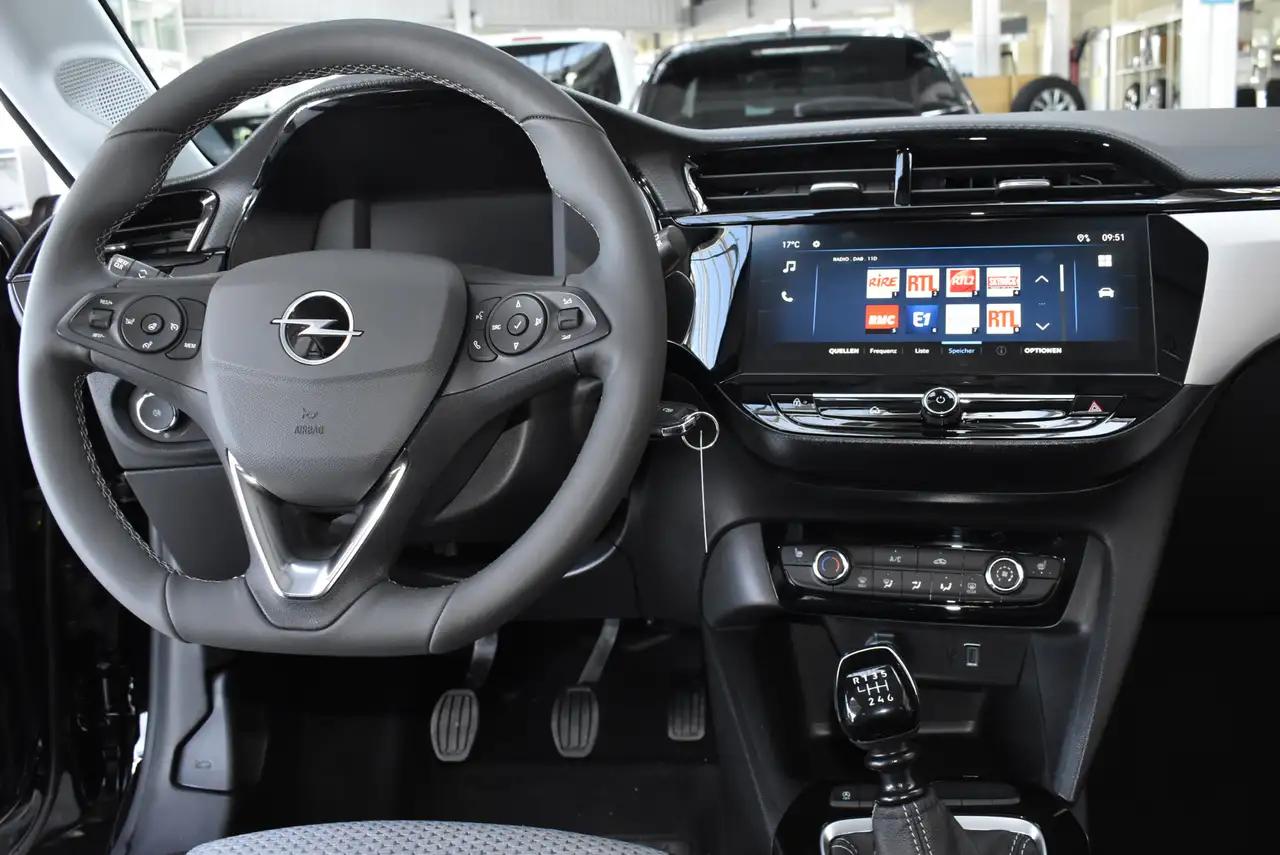 Opel Corsa 1.2T RFK PDC v+h KLIMA LED DAB+ SHZ LHZ — معرض صور السيارة 7