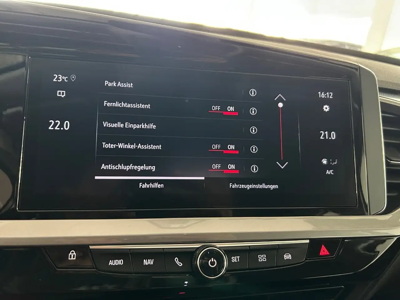 Opel Grandland 1.2 Turbo GS Line LED+SHZ+2xKlima+360 — Galerie du véhicule 17