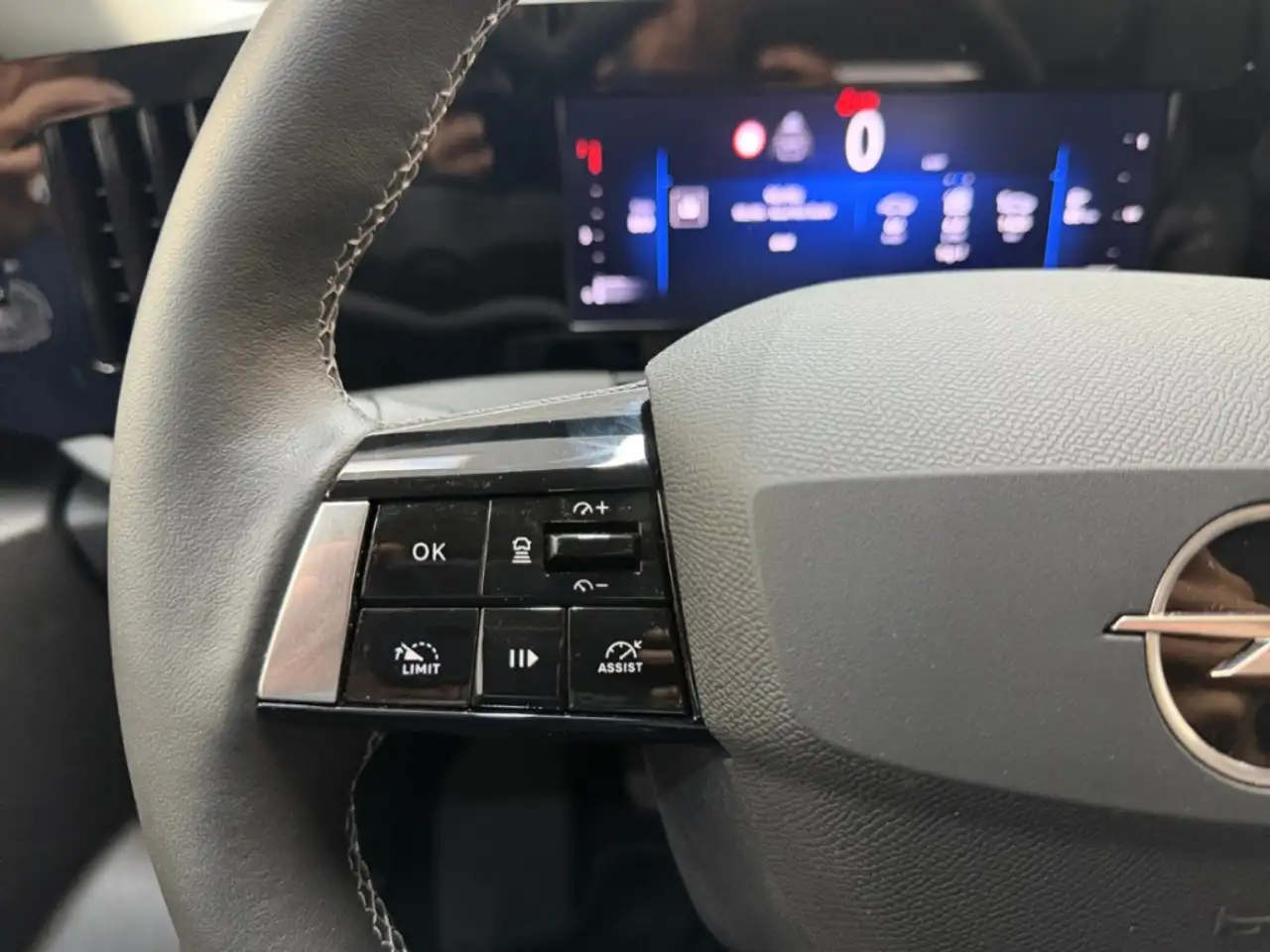 Opel Astra L Enjoy ALLWETTER LED DIG-DISPLAY KAMERA ACC SITZ. — معرض صور السيارة 17