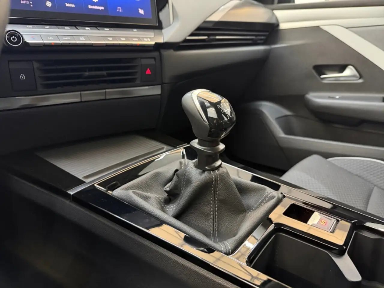 Opel Astra L Enjoy ALLWETTER LED DIG-DISPLAY KAMERA ACC SITZ. — معرض صور السيارة 16