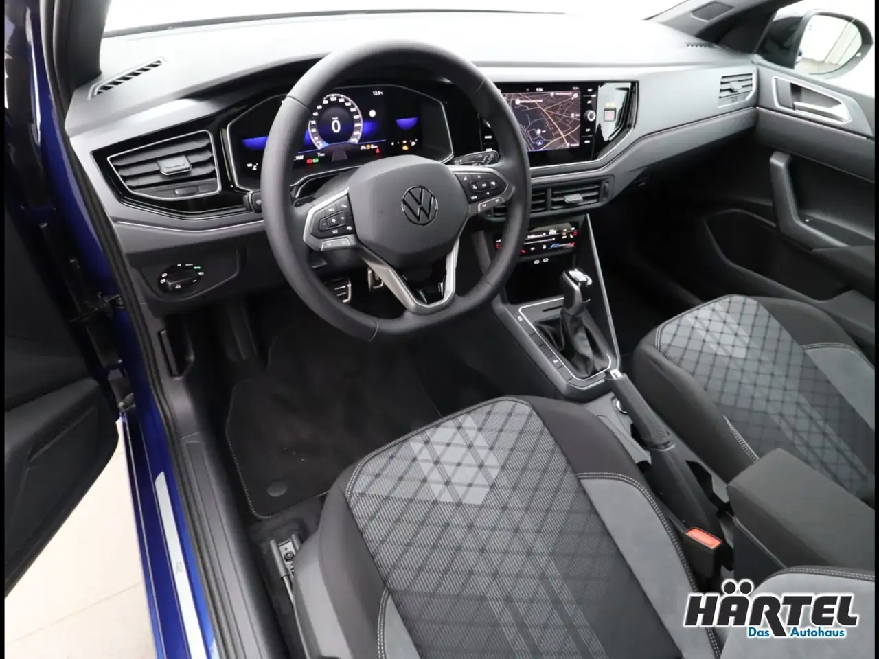 Volkswagen Taigo R-LINE BLACK STYLE 1.0 TSI DSG Sportpaket — Vehicle gallery 9