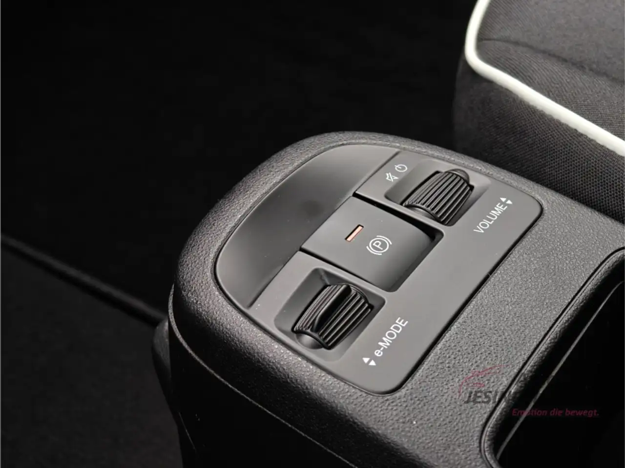 Fiat 500e Apple CarPlay+Android Auto+Klimaautom+Faltdach-ele — Galería del vehículo 31