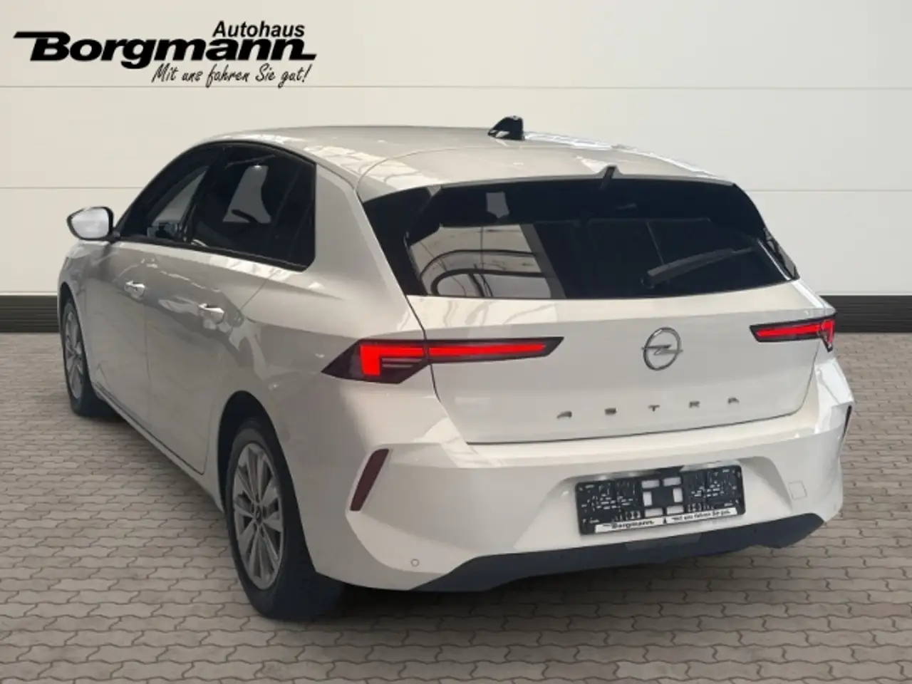Opel Astra L Enjoy PDC - Rückfahrkamera 180° - Klimaautom. — معرض صور السيارة 6